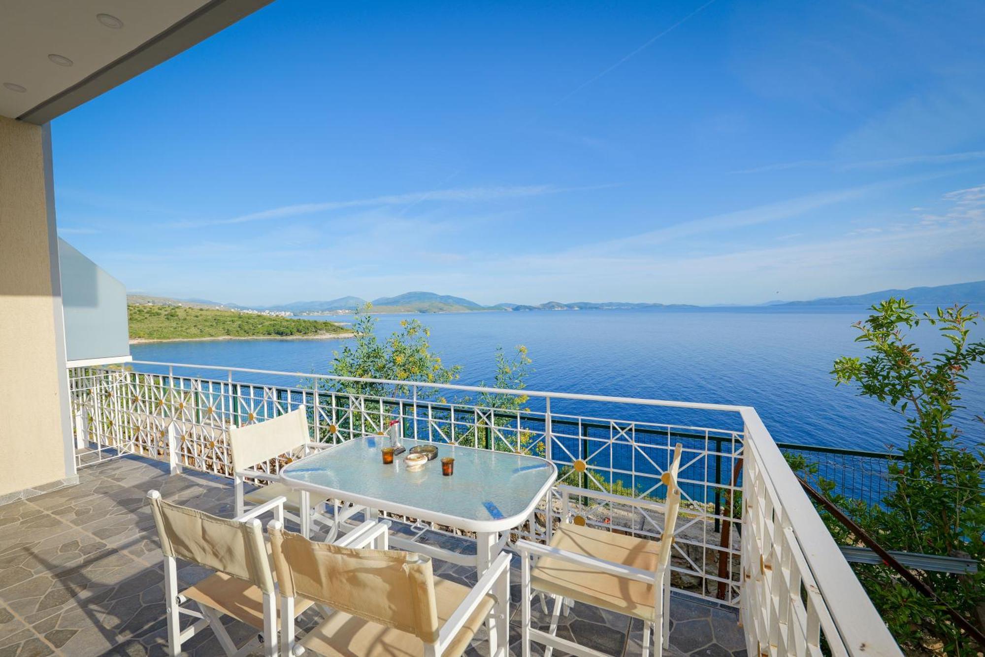 Vila Shakaj Sarandë Exterior foto